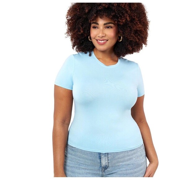 Edited by Remi Bader Women's Light Blue Stretch Baby Tee Size XL New - Picture 4 of 11